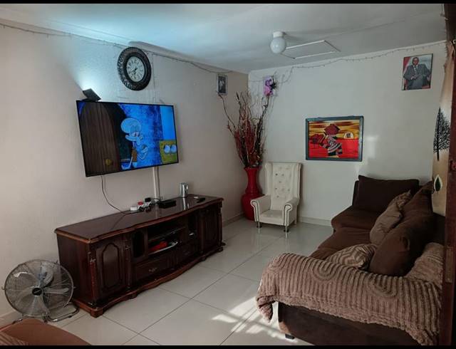 3 BEDROOM HOUSE FOR SALE IN OLIEVENHOUTBOSCH